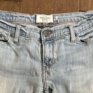 Abercrombie & Fitch Low-Rise Jeans -4 long